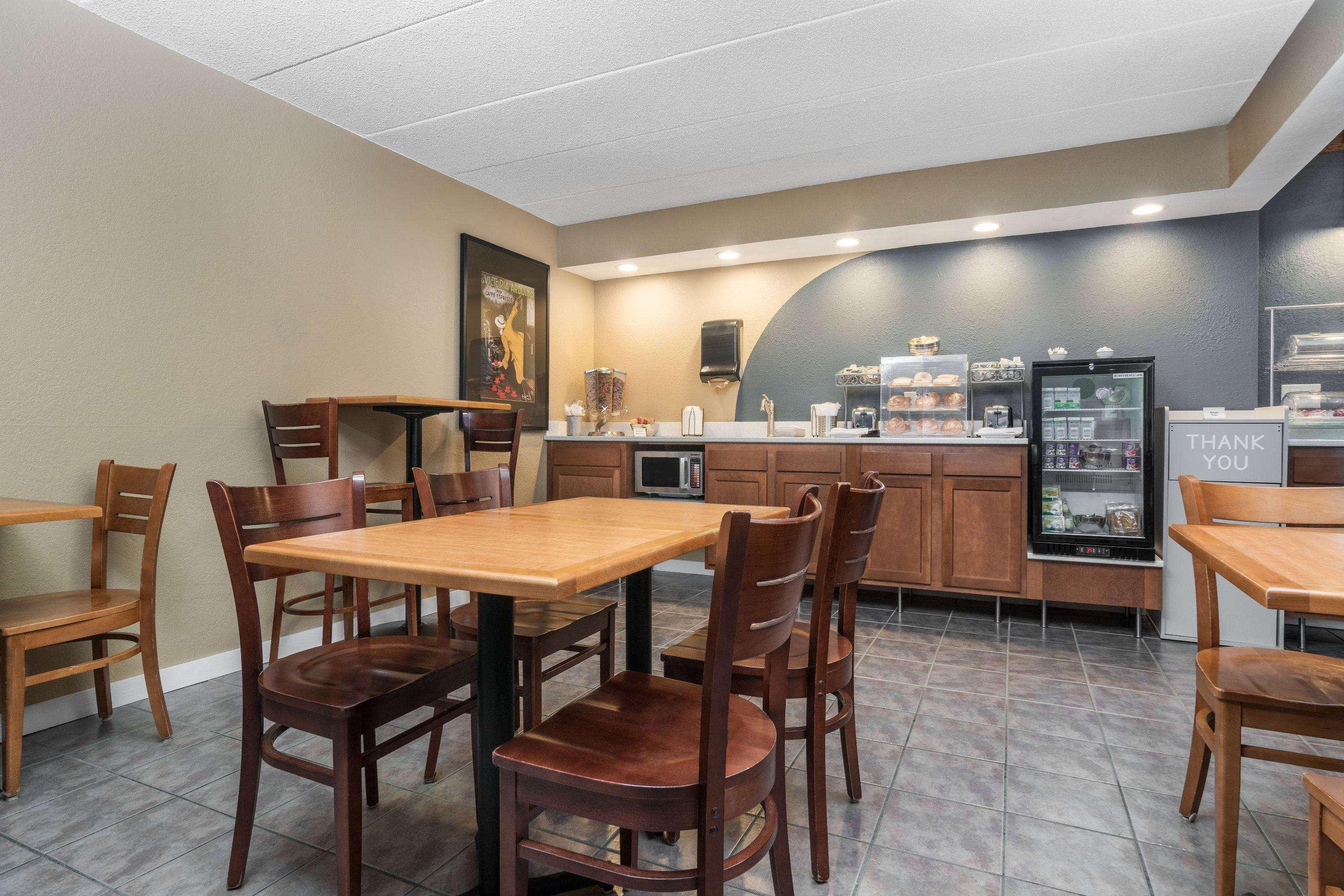Americinn By Wyndham Lake City Extérieur photo